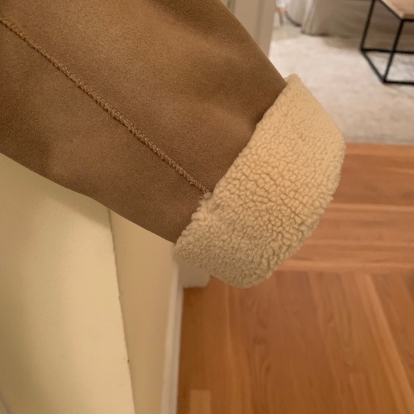 Indi & Cold Shearling Coat - Picture 3 of 6